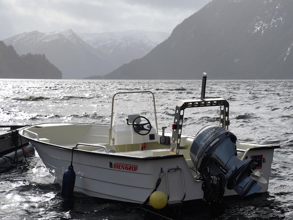 100/6 MAGNIBU am Vadheimsfjord - 2