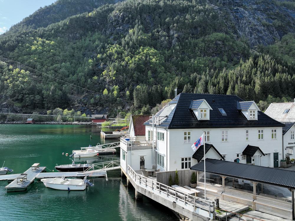100/6 MAGNIBU am Vadheimsfjord - 9