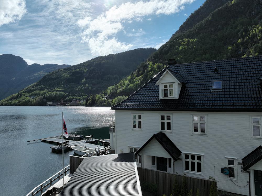 100/8 MONIBU am Vadheimsfjord - 11