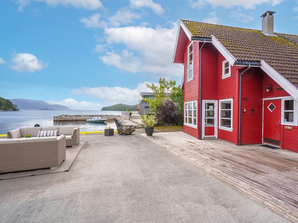 60/2 TITTELSNES am Bømlofjord