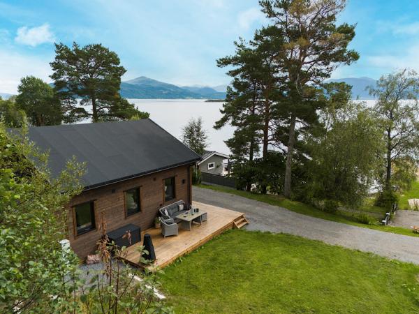 142/1 TINGVOLL bei Kristiansund