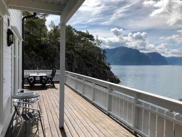 121/1 FRIVIK am Sognefjord