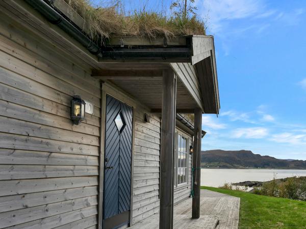 143/1 SANDSFJORD bei Ålesund