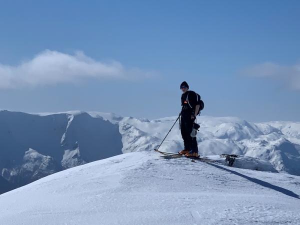 100/6 MAGNIBU am Vadheimsfjord