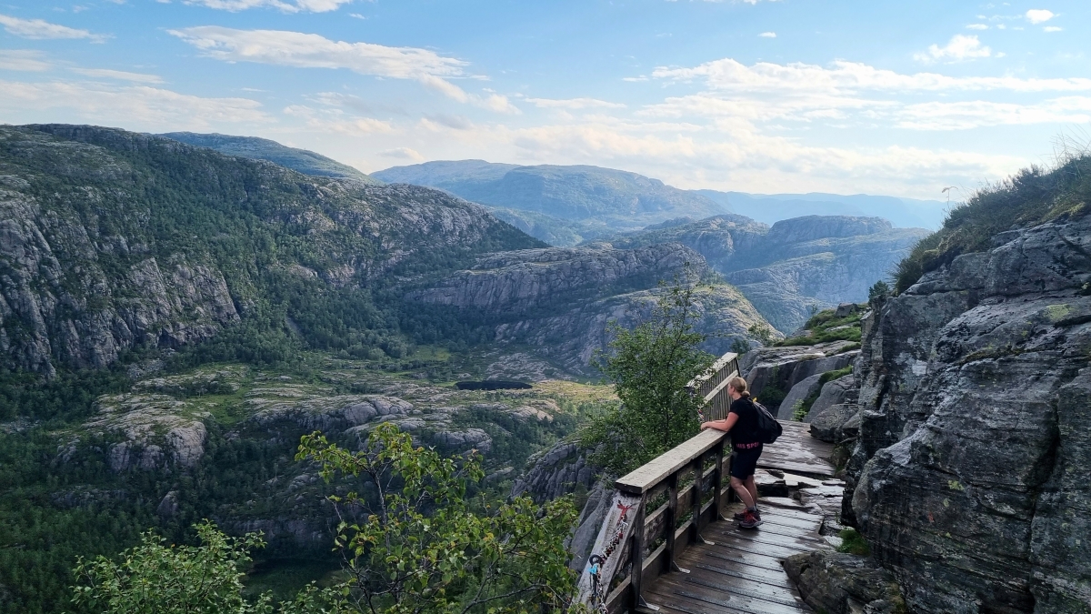 gaestebilder saison 2025.jpg